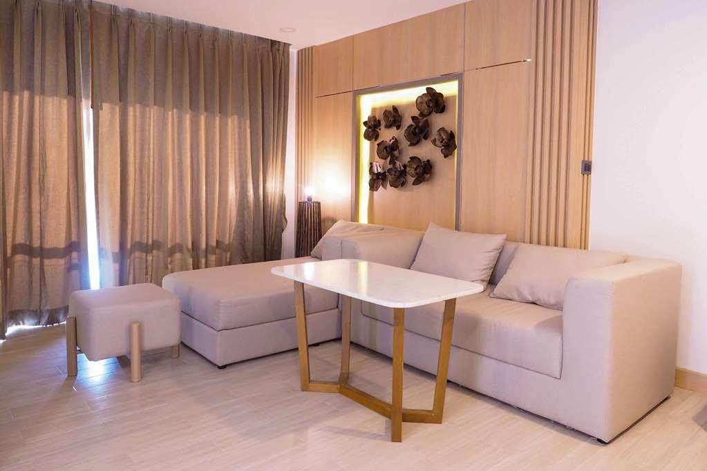 Clarion Hotel Patong Phuket Pokoj fotografie
